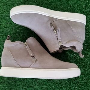 Steve Madden Silya Grey Suede High-Top Dual Zipper Wedge Sneakers Size 10